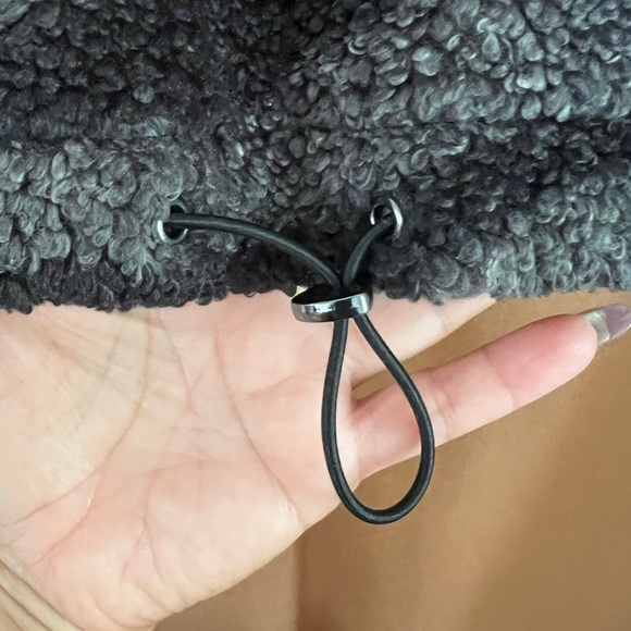 VARLEY Whitfield hooded pullover black zebra size Medium - Picture 5 of 8